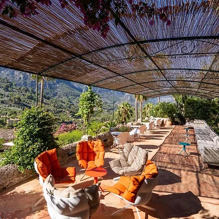 Verdera Hotel