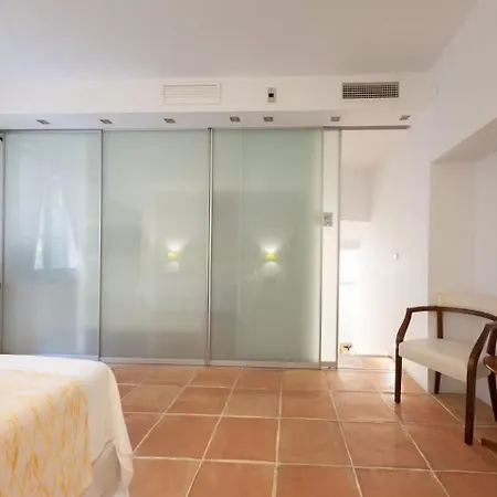 Verdera Hotel